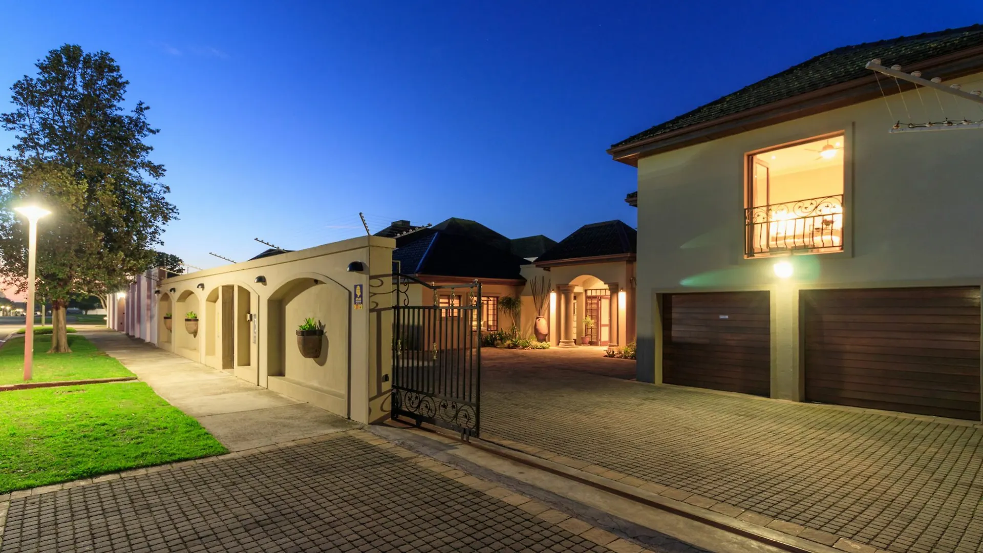 Manor 38 Hotel Port Elizabeth