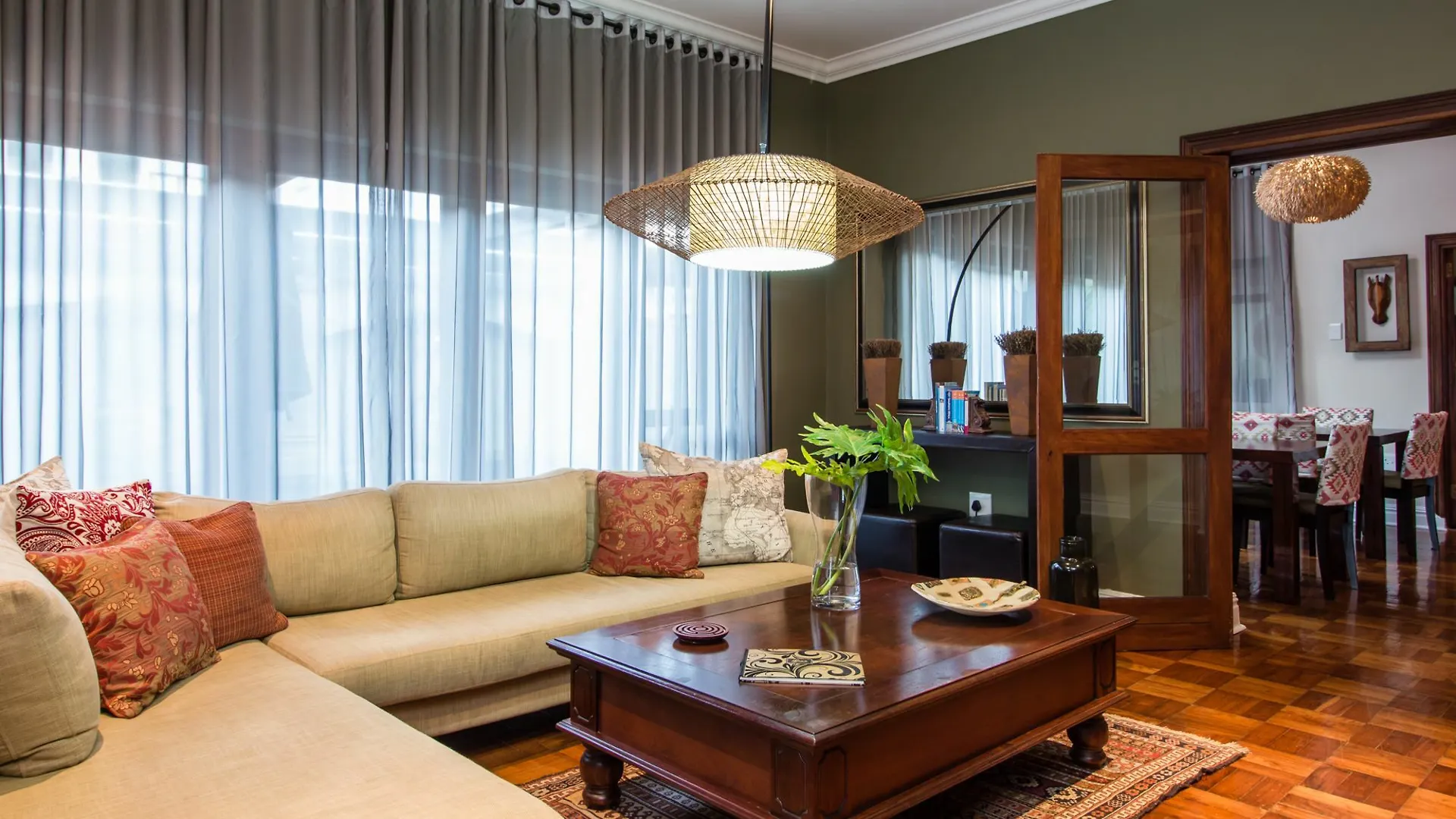 Manor 38 Hotel Port Elizabeth 4*,